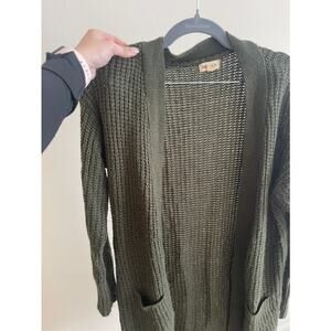 Takeout Green Cardigan Medium